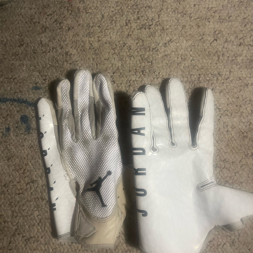 Jordan White and Black Men's Gloves